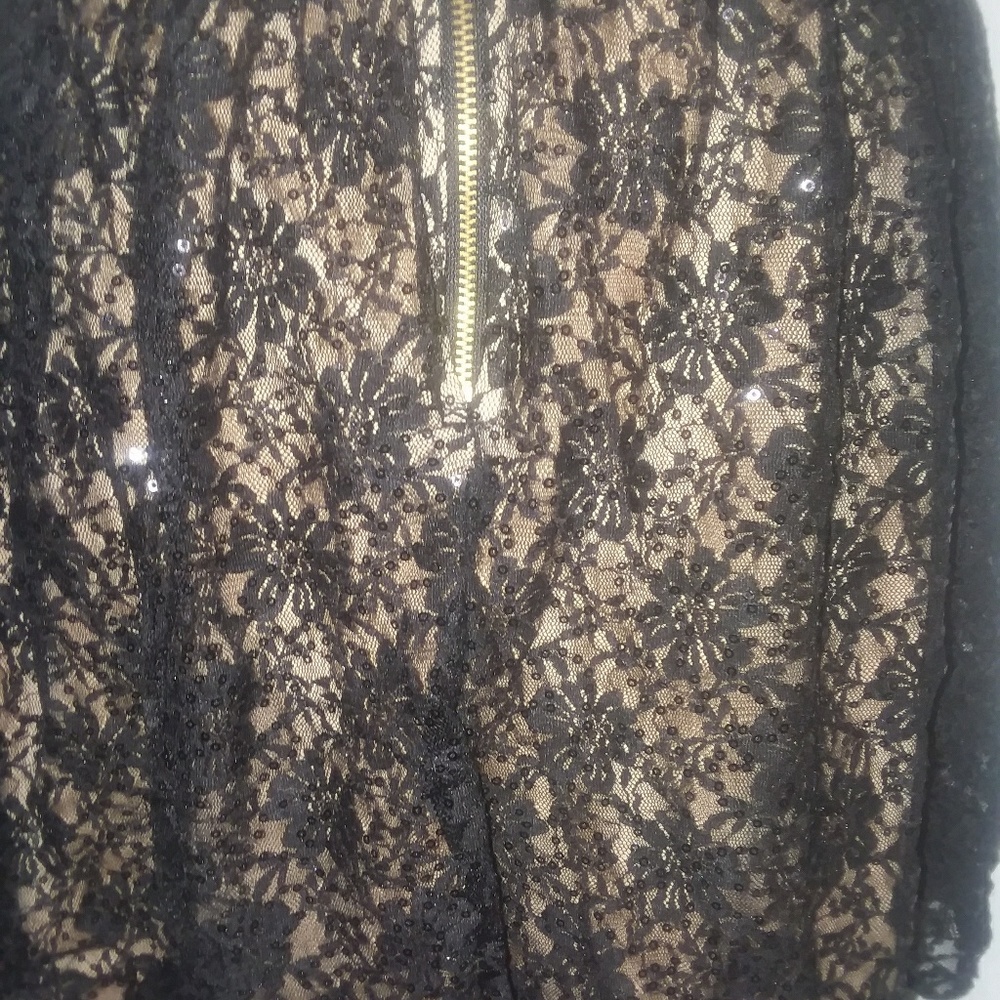 Sequin & Lace Prom Sleeveless Party Dress-Juniors - Picture 6 of 7
